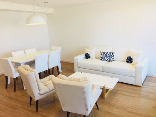 Venta Apartamento 2 Dormitorios En Playa Mansa,