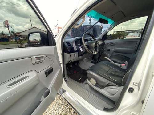 Toyota Hilux Dc 2008 Blanca 2500 Diesel 4*2 Cuero Full