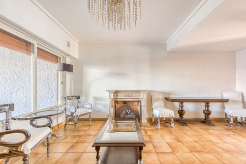 Casa En Venta En La Calabria, San Isidro