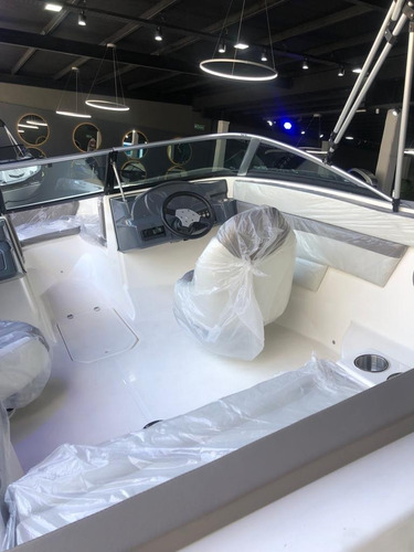 Imagen 6 de 16 de Bermuda Discovery 190 Con Motor Mercury 150 Xl -