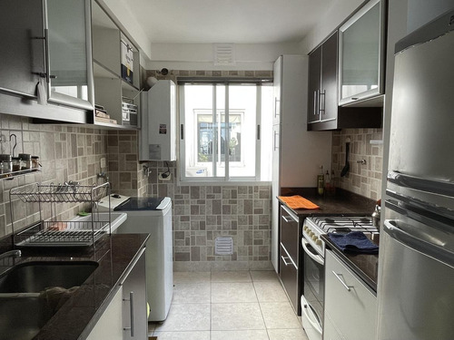 Imagen 4 de 17 de Monoambiente Con Cocina Separada Y Balcon Con Parrilla - Villa Del Parque