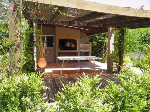 Estupendo Chalet En San Rafael,- Ref: 7453