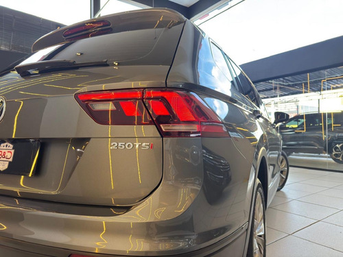 Volkswagen Tiguan Allspac Comf 250 TSI 1.4 Flex