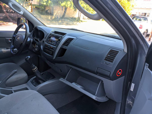 Toyota 2010 Hilux 3.0 Dc 4x2 Tdi Srv L05