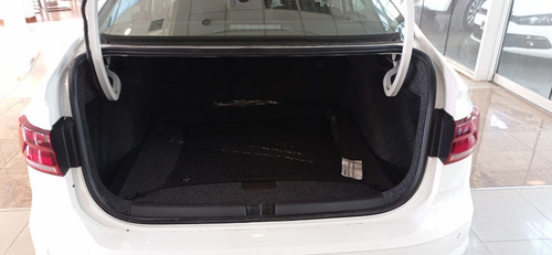 Imagen 9 de 13 de Volkswagen Virtus Highline Tiptronic Oportunidad! Tandil