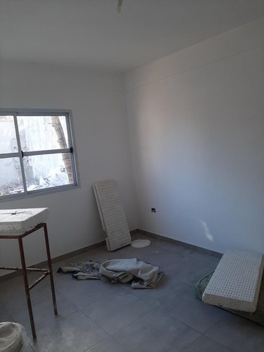 Venta Casa Multifamiliar Patio Garaje I. Casanova