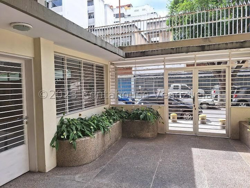 Apartamento Venta En Chacao 23-33797