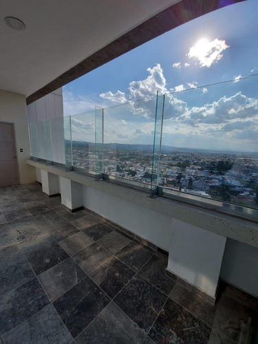 Consultorio En Venta En Tec100, Torre 3, Centro Querétaro