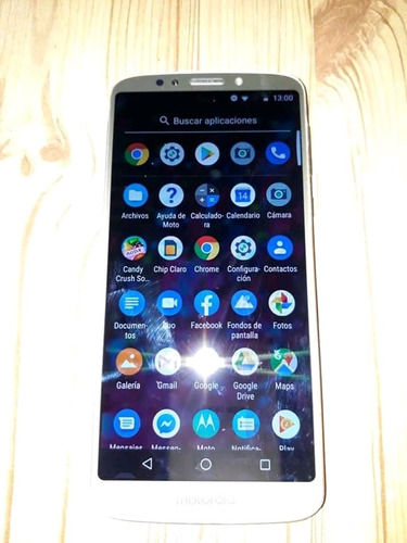 Motorola E5 Plus Dorado