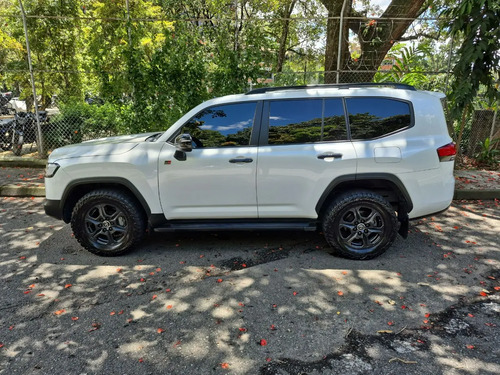 Toyota Land Cruiser 300 3.3 Lc300 Diésel 2024