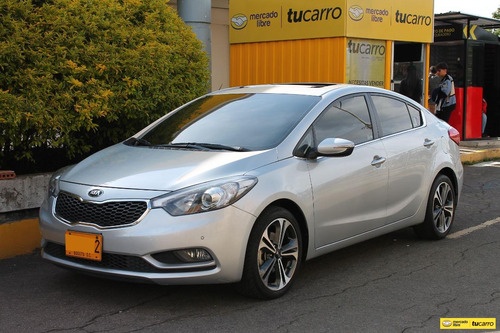 Kia Cerato Pro 1.6  Summa