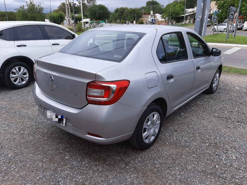 Renault Logan 1.6 Authentique Plus 2017