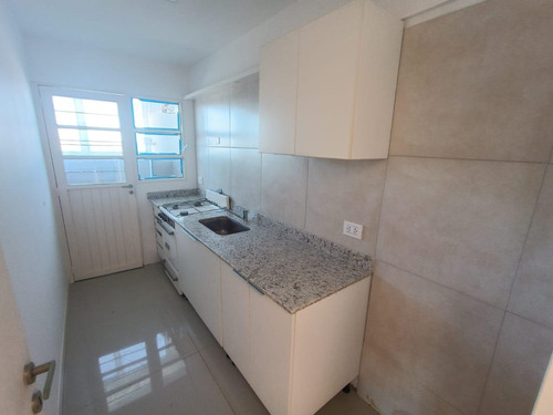 Venta - Departamento - 2 Ambientes - Balcon - Luminoso - Vis