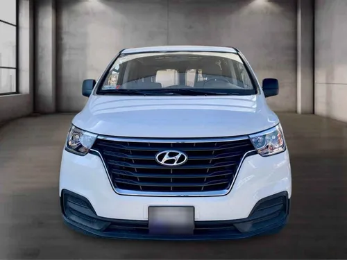 Hyundai Starex 2.4 Cargo Van
