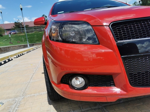 Imagen 12 de 15 de Chevrolet Aveo 2013 1.6 Ls 5vel Mt