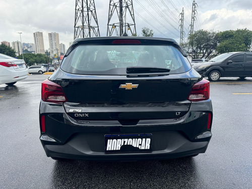 Chevrolet Onix HATCH LT 1.0 12V Flex 5p Mec.