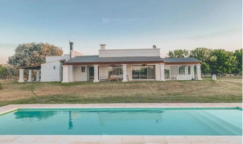 Casa Quinta  En Alq. Temporario Ubicado En Luján, G.b.a. Zona Oeste