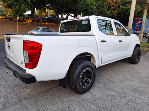 Nissan NP300 2.5 Doble Cabina S Aa Pack Seg Mt