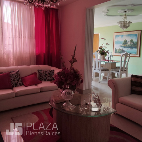 Imagen 9 de 10 de Apartamento En Venta Urb San Isidro Res Uris 04241408770
