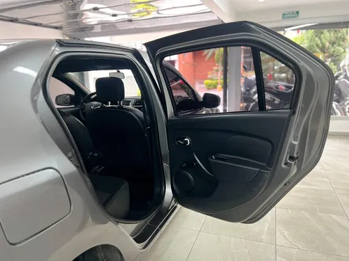 Renault Logan Mt 2020