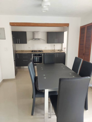 Imagen 6 de 14 de Precioso Y Funcional Apartamento En Colinas De Los Ruices