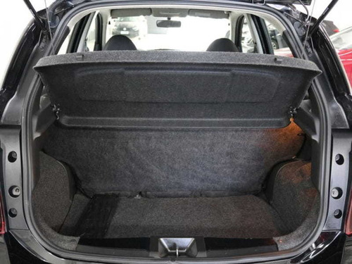 Imagem 11 de 15 de Nissan March Sl