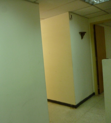 Imagen 6 de 18 de Alquiler Oficina En La Campiña. Consta De 68m2,