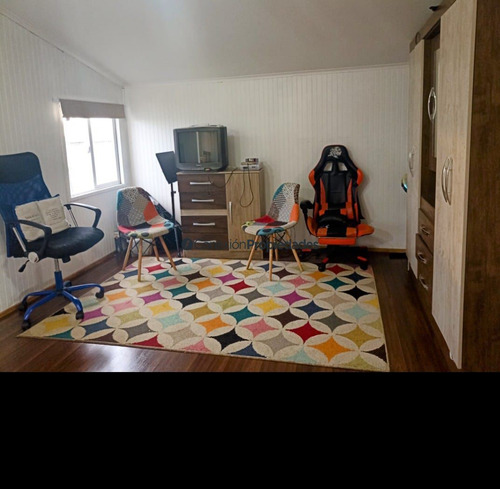 Casa En Venta De 4 Dorm. En Frutillar