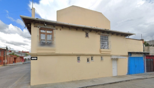 Casa En Venta 9 De Enero Echeverria San Cristóbal Chiapas/ Recuperacion Bancaria Laab1