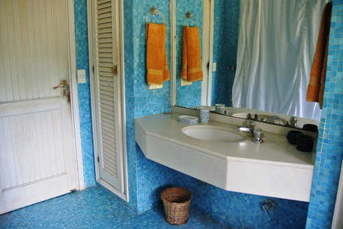 Casa En Venta / 5 Dorm / Punta Del Este / Golf / At2 6380