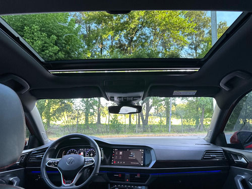 Volkswagen Vento gli 350 tsi dsg
