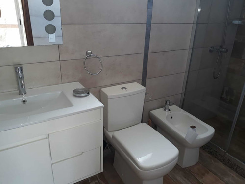 Imagen 12 de 30 de Casa De 3 Dormitorios Y 2 Baños A 50 Mts De La Playa