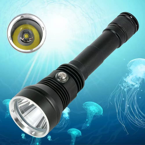 Zoomable Diving Flashlight 6800lm