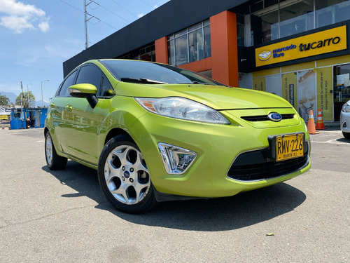 Ford Fiesta 1.6 Hatchback Mecánica