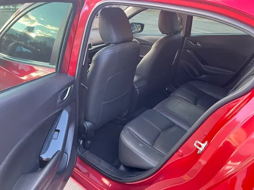 Mazda 3 2.0 Touring