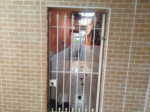 Casa Bem Localizada Em Embu Guaçu