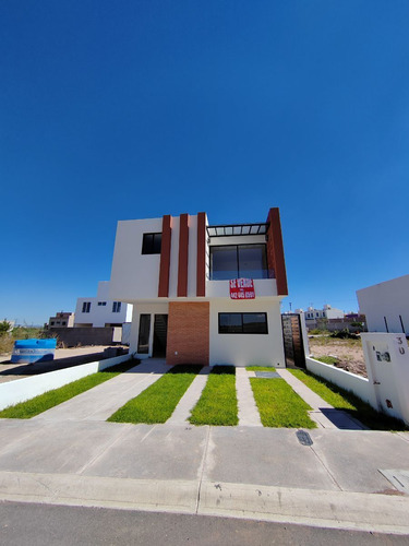 Casa Nueva En Venta En Viu, Zona Zen Life