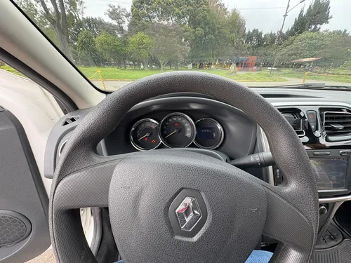 Renault Logan 1.6 Expression