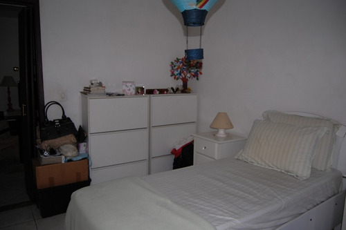 Imagem 9 de 15 de Casa Terrea 3 Dormitórios (2 Suítes) Rudge Ramos - 1033-9613