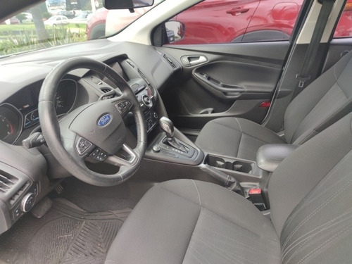 Imagen 5 de 13 de Ford Focus 2.0 Se At 2016 Credito