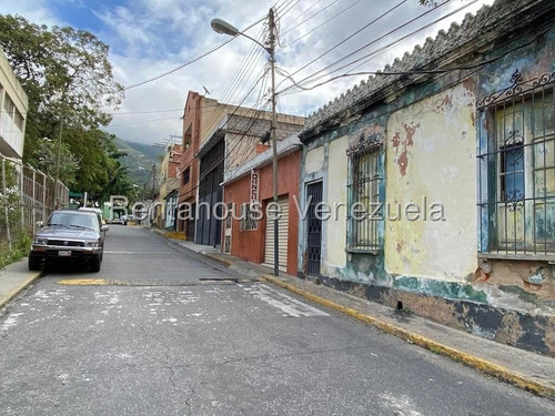 Yb Se Ofrece En Venta Excelente Edificio En Sarria 25-24135