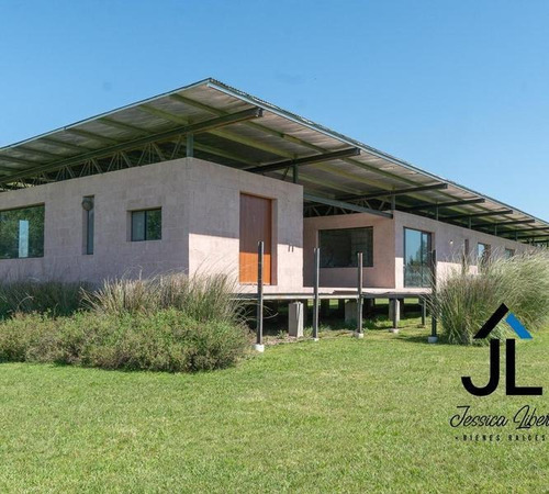 Imagen 4 de 14 de Venta De Casa Con Posibilidad De Hacer Las Terminaciones A Gusto En Chacras De La Cruz.