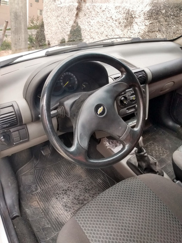 Vende-se Chevrolet/classic Ls 1.0 Flex 2011/2012 Cor Branca