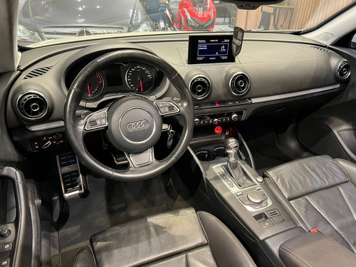 Audi A3 1.8 TFSI SEDAN AMBITION 16V 180CV GASOLINA 4P AUTOMÁTICO