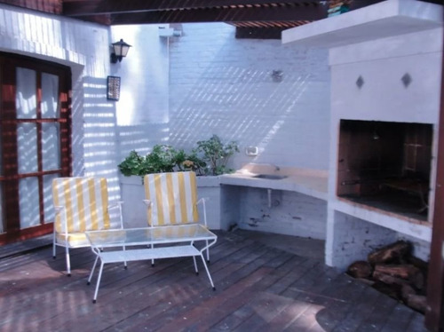 Casa En Alquiler De 3 Dormitorios En Montoya