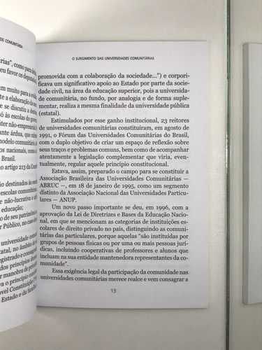 Livro A Universidade Comunitária O Que É, Omo Se Faz Aldo Vannucchi - B1