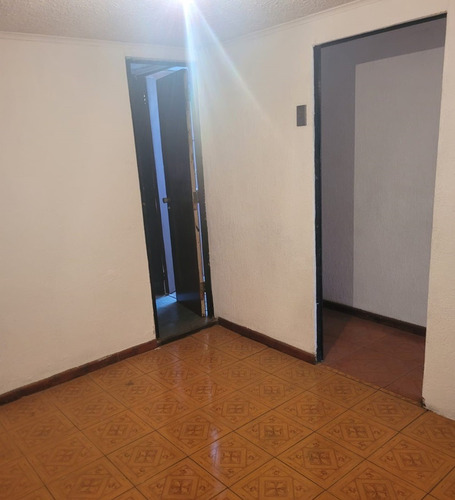 Casa En Venta En Cerrilos 4 Dormitorios 2 Baños 1 Estacion.