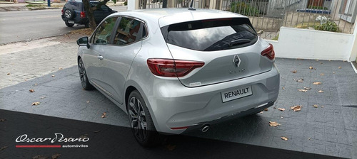 Imagen 20 de 25 de Renault Clio V 1000 Turbo 1.0 2023 0km