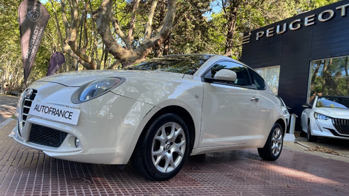 Imagen 14 de 25 de Alfa Romeo Mito Junior Jd