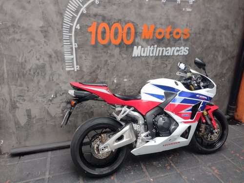 Imagem 2 de 9 de Honda Cbr 600 Rr 2014